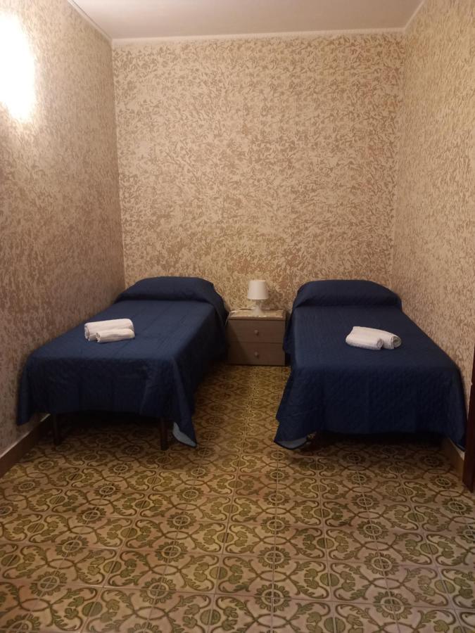カターニア Casa Vacanza Patriziaヴィラ エクステリア 写真